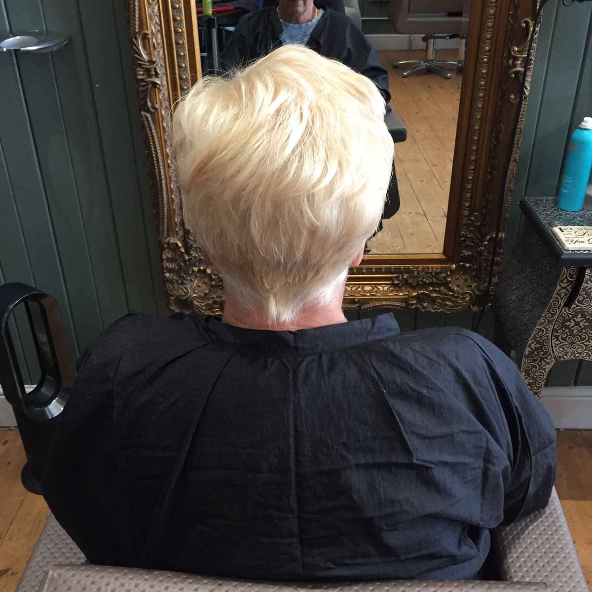 Simone Thomas Salon On Twitter Bleach Bath And Toner Hair By