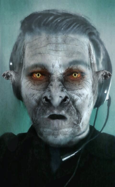 CrimsonGame1's tweet photo. Im sorry guys im a #old #orc . something that us very rare. #rare #orcbooth #oldbooth https://t.co/genOL17Js2