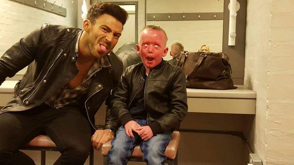 Come on guys. Let's help this family out by donating here:

crowdfunding.justgiving.com/sam-elliott-3

They really need our help.