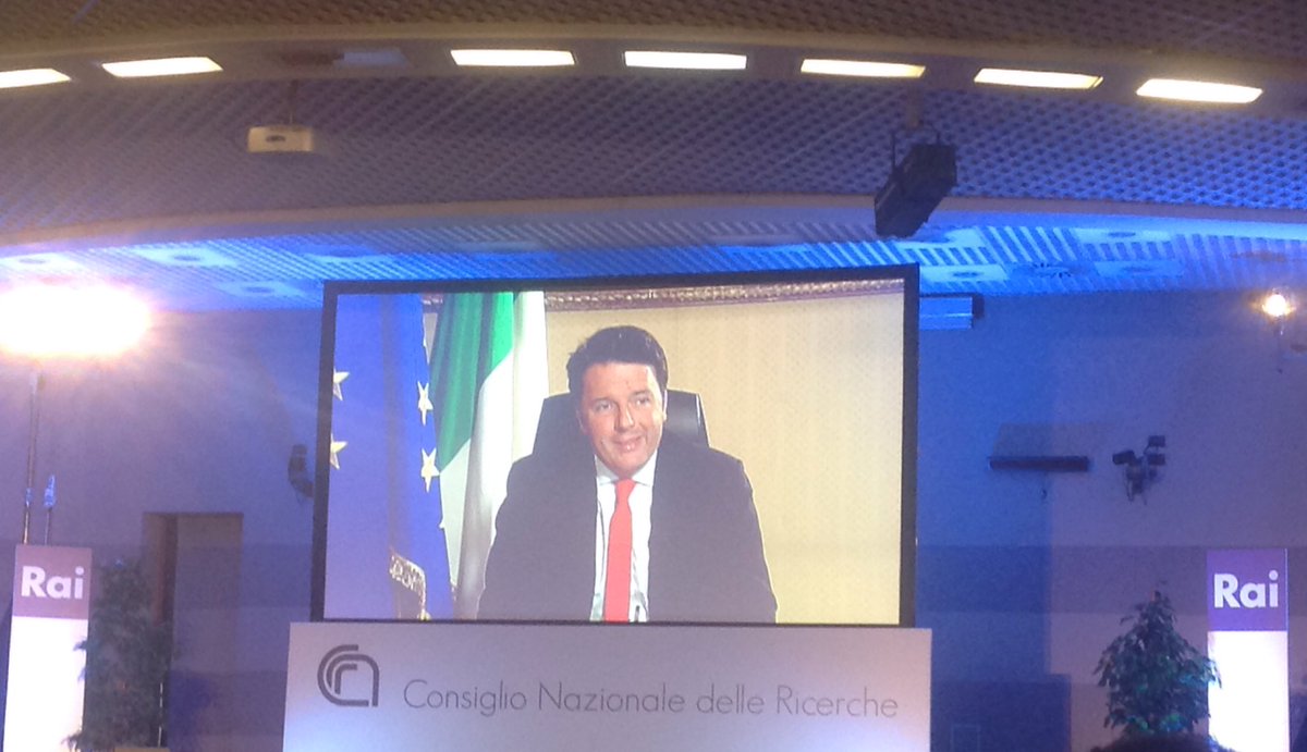 .@MatteoRenzi #SPID é il primo passo per allargare i diritti. #Internet deve creare più democrazia in Italia