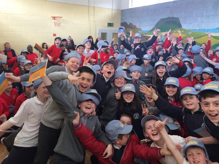 Gen_SunSmart's tweet photo. #RT Here's some of our #SunSmart gang from Rosses Point &amp; Carraroe NS. We'd great fun this week! #GenerationSunSmart https://t.co/SaBZTirwM2