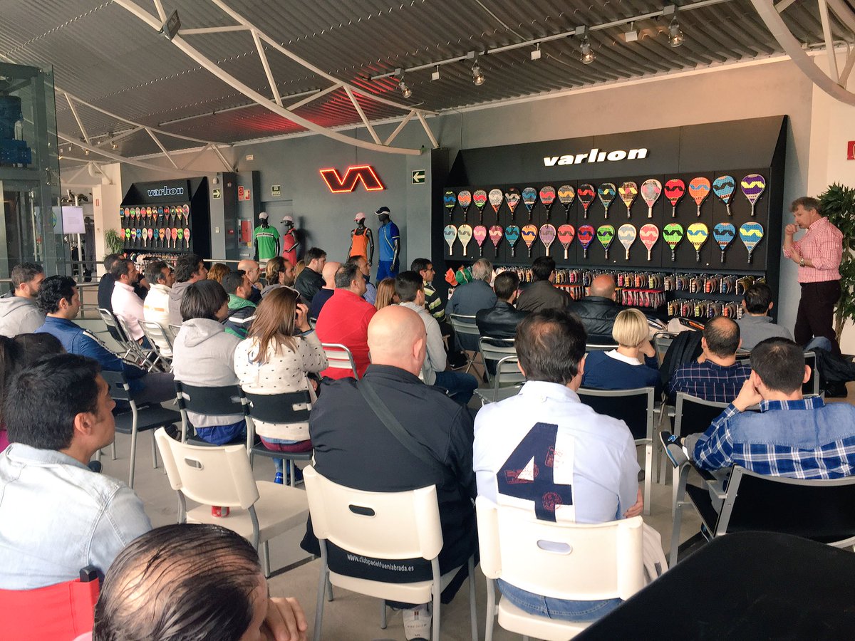 VARLIONBRAND's tweet photo. Presentación de #2016VarlionCollection. ¡Gracias a todos por venir! Ha sido un placer teneros en casa. https://t.co/zex7LyLAcX