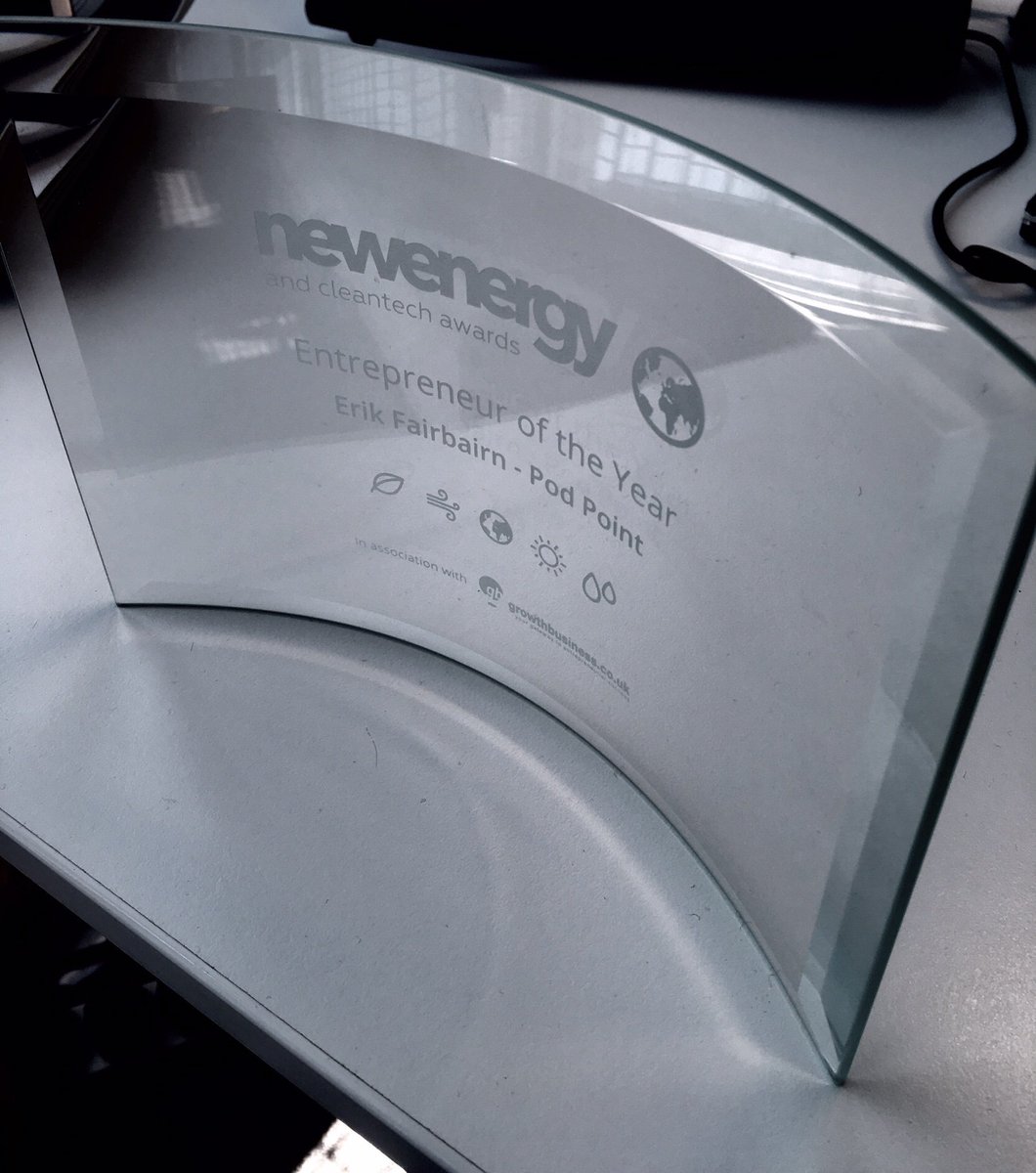 powered_by_pod's tweet photo. Another brilliant win for the #POD_Point trophy shelf :) Well done @Erik_Fairbairn and thank you #NewEnergyAwards https://t.co/JSuv1hrQ4U