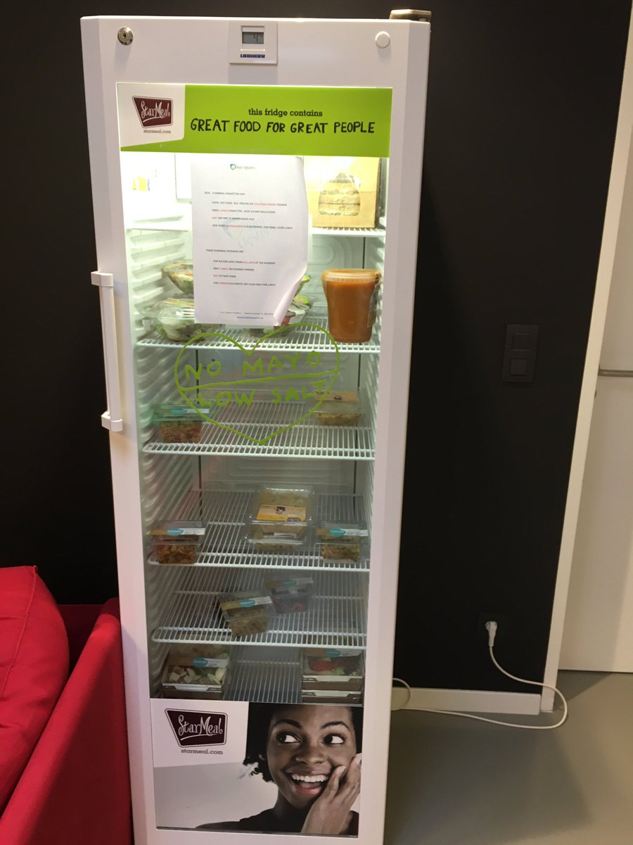 Clijsterskim's tweet photo. kids just finished practice and now they can replenish with healthy and delicious @StarMeal1 in our players lounge ! https://t.co/7fQBVowwWp