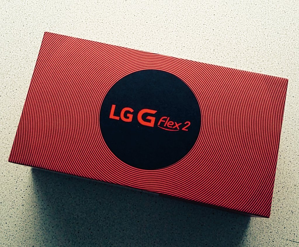copperhead_tt's tweet photo. Ich gebe zu, ich steh auf Kurven.
#LGGFlex2 @LGBlog #neuesHandy https://t.co/DiAh2dIDG0