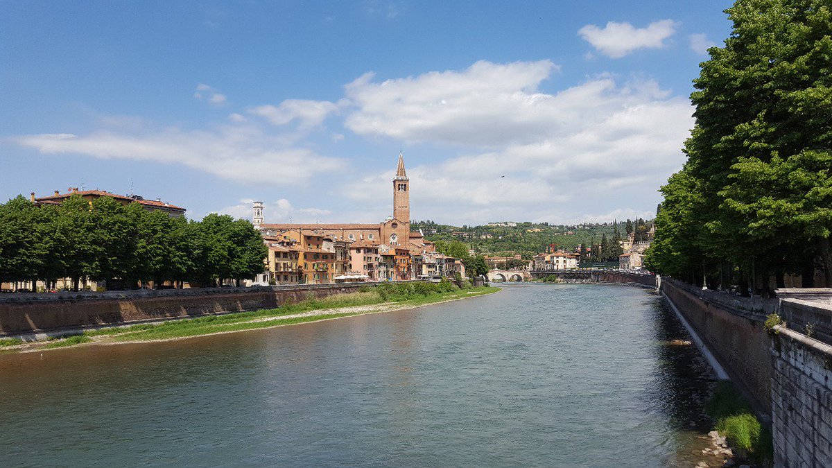 VicArulchandran's tweet photo. Visiting the Crowdaura offices in beautiful Verona #Italy #verona #crowdaura https://t.co/zNDy3sC1te