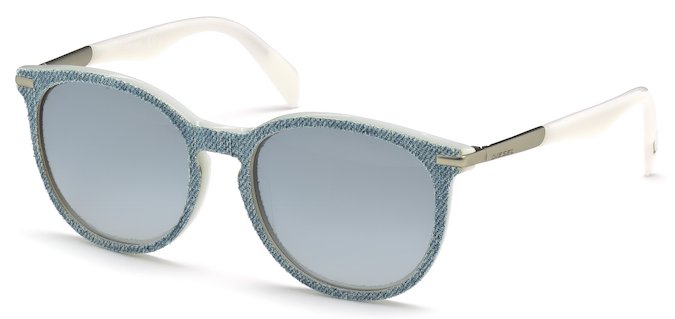 opticapasteur's tweet photo. @flashmodainout nos habla de los nuevos modelos de la #DENIMEYE Collection de @Diesel. ¡Nos encantan! #LoveThem https://t.co/XRWnu5wXdb