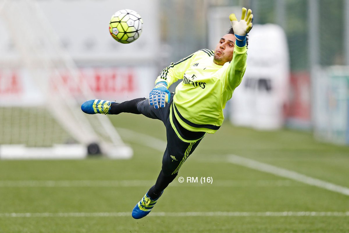 realmadrid's tweet image. ✅💪⚽📷

¡Estamos listos para el partido de mañana ante la Real Sociedad! 

#RMCity #HalaMadrid