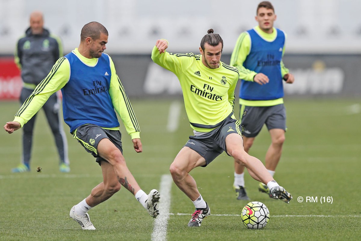 realmadrid's tweet image. ✅💪⚽📷

¡Estamos listos para el partido de mañana ante la Real Sociedad! 

#RMCity #HalaMadrid