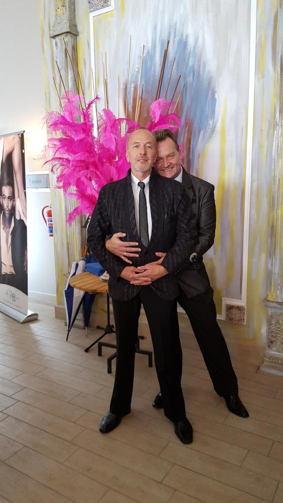 SagreeChetty01's tweet photo. #PinkLoerie same sex couples marry in mass wedding in Knysna #tietheknot https://t.co/ibQ1ErdWlJ