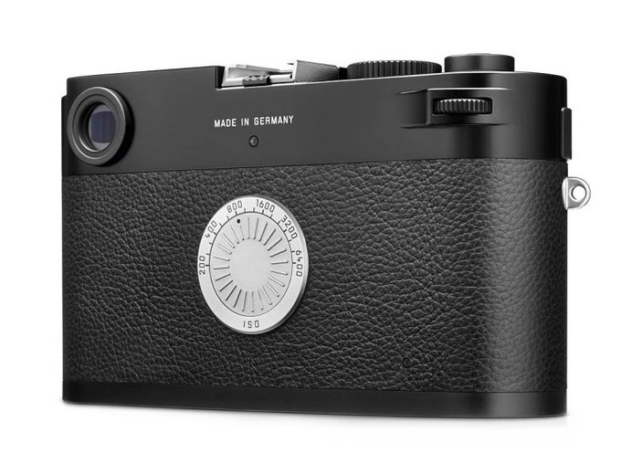 TechCrunch's tweet photo. Past, present, and pending photography meet in Leica’s screenless M-D https://t.co/gMBwU1SsgZ https://t.co/zNUZKaf29N