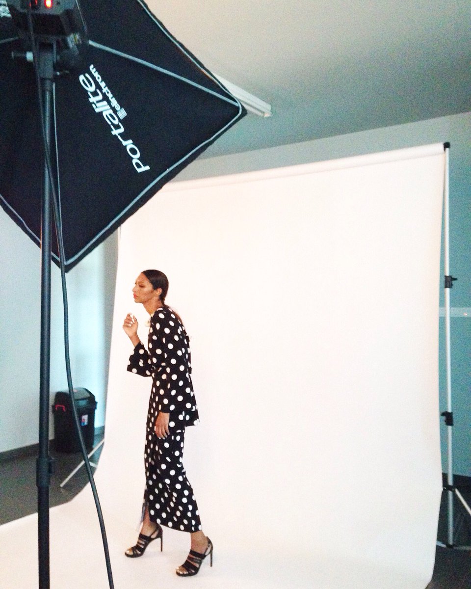 LagunaSydney's tweet photo. #fashion #RTW #Raya2016 #FvRaya #FvRaya16 #Hijab #Muslimah #retail #chic #classy #contemporary #Sydney #Australia https://t.co/uSII5RbLzk
