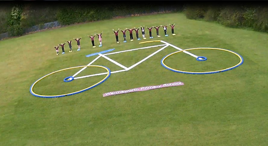 itvcalendar's tweet image. Pupils at Warmsworth primary school in Doncaster have created a giant @letouryorkshire bike itv.com/news/calendar/…