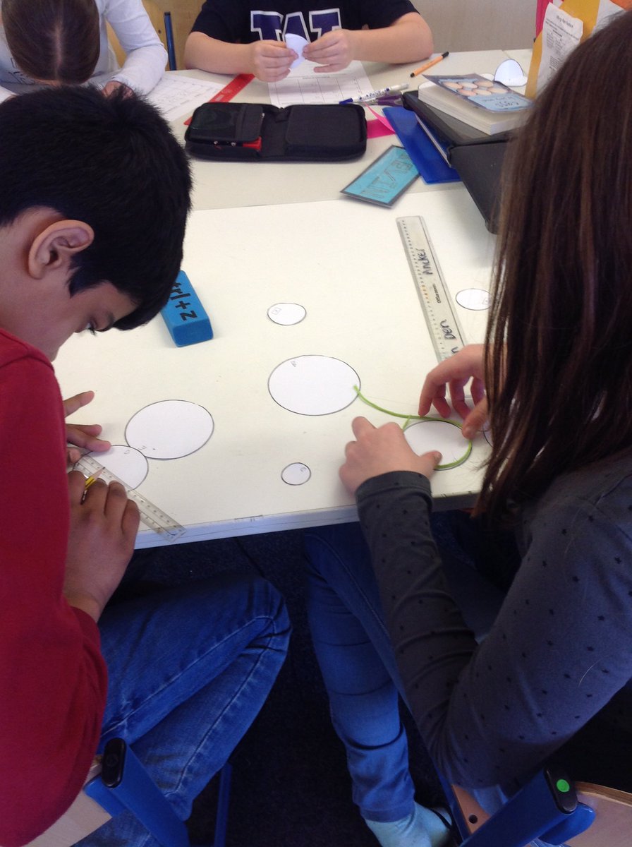 5CPclass's tweet photo. Measuring circles in math, diameter, radius, and circumference. #grade5learns. https://t.co/MT0O9sY0UB