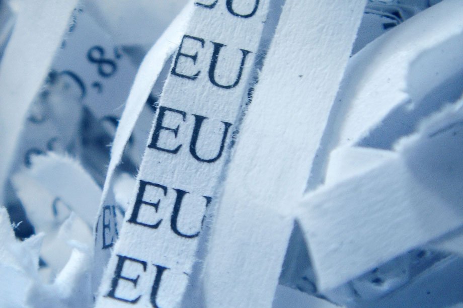 ThirdSector's tweet photo. Institute of Fundraising criticised for confusion over EU data protection rules https://t.co/KTkPQpbQS7 https://t.co/4b9M91LrTe