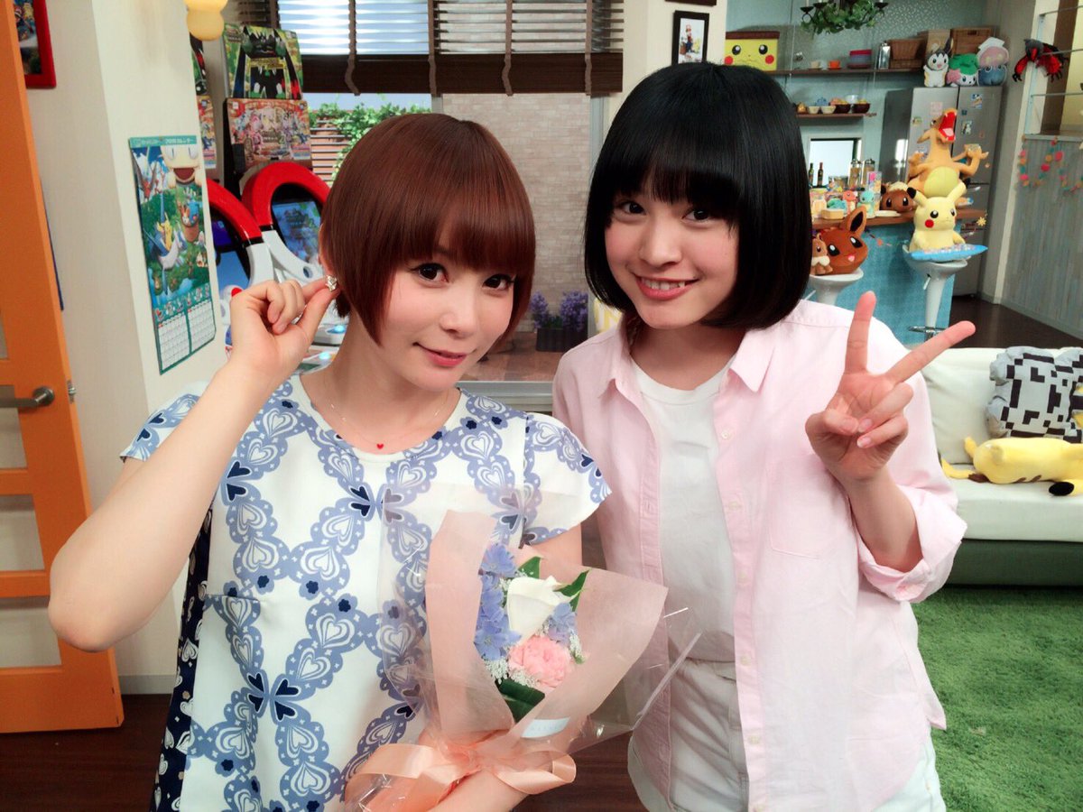 しぶとい中川翔子 わー りんかちゃんが 誕生日プレゼントに ゆすかわなリボンピアスをプレゼントしてくれたよー ぽけんち衣装にぴったり ありがとううう超超超嬉しい W