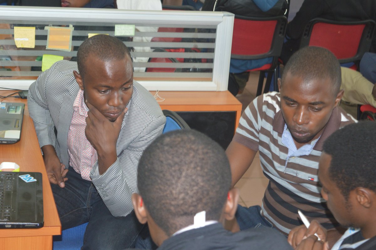 iLabAfrica's tweet photo. BRAINSTORMING SESSION!!! WHICH IDEA WILL MAKE IT TO THE FINALS?????STAY TUNED #NairobiTechWeek https://t.co/NPo5I2xCxA
