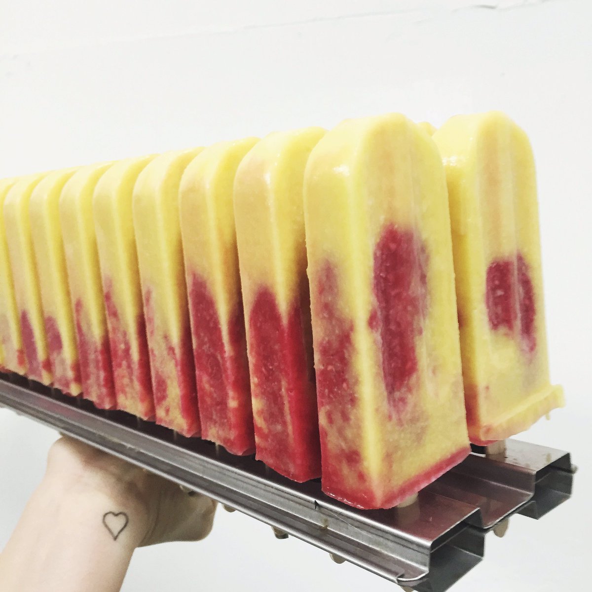 LICKALIX's tweet photo. Just scheduled in another production day for our #MangoRaspberrySwirl ✌🏽️ thank you for loving our #icelollies 😘☀️ https://t.co/F2PetAgKWL