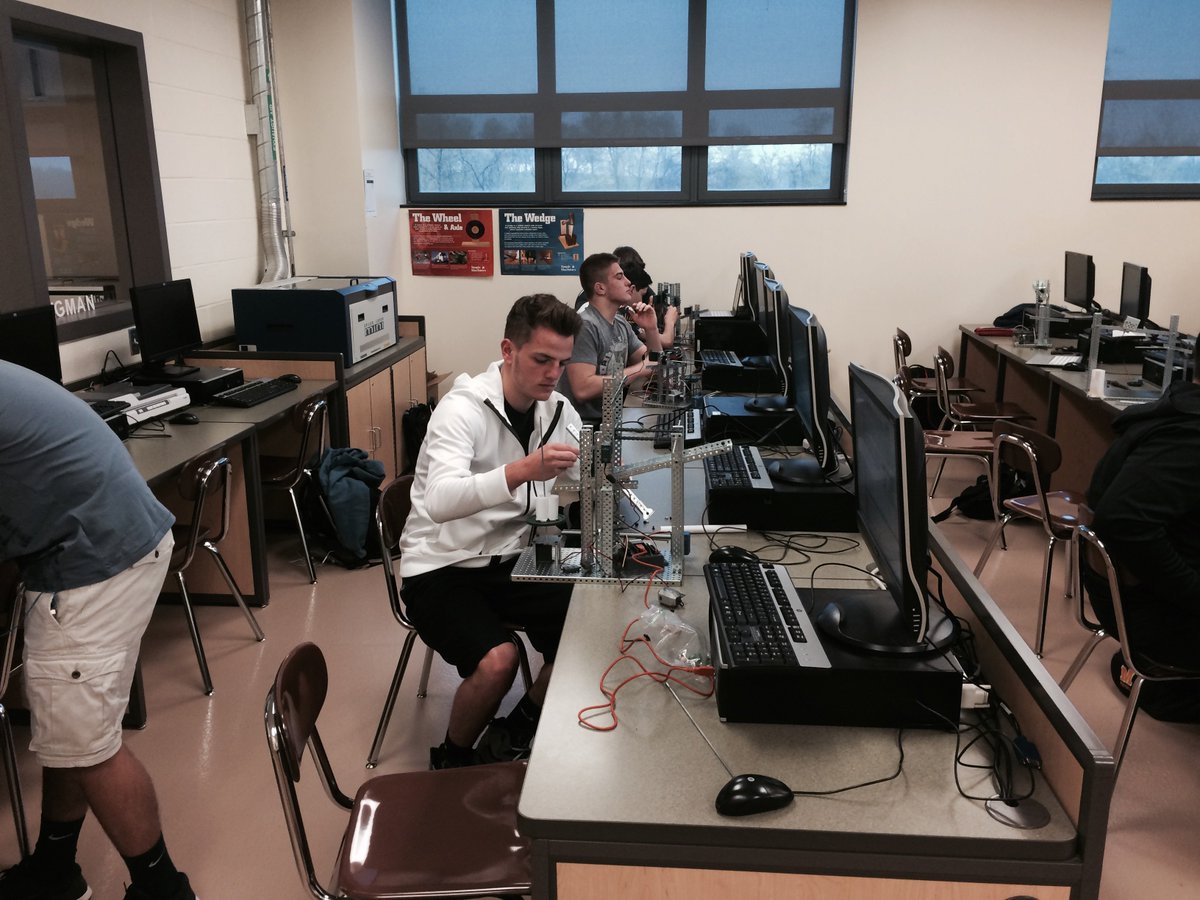 hilltopspartan's tweet image. Materials Sorters in progress in @PLTWorg POE! #LearningIsDoing #MontourProud