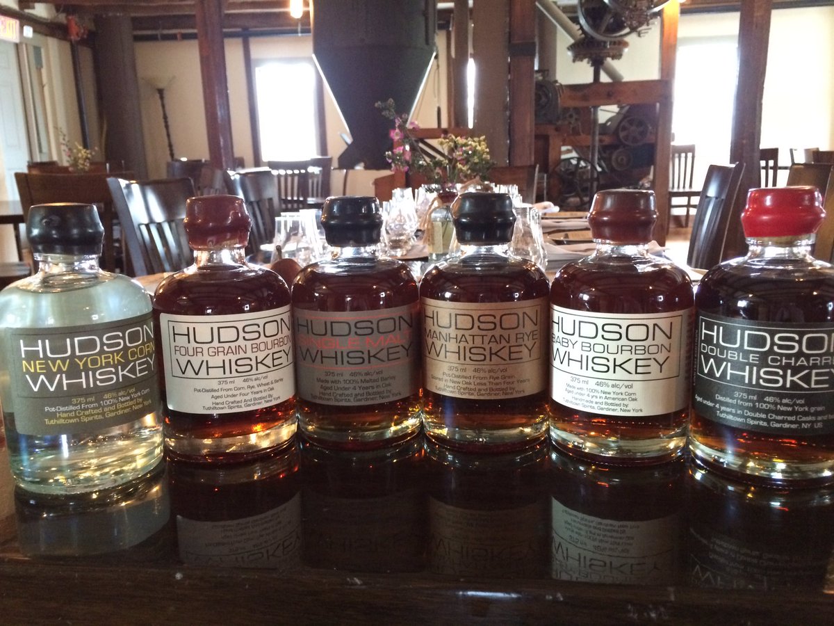 JeremyBerlin1's tweet photo. Selection of our Hudson line of whiskeys, including the rare double charred on the far right. https://t.co/aB6DSkEmKM