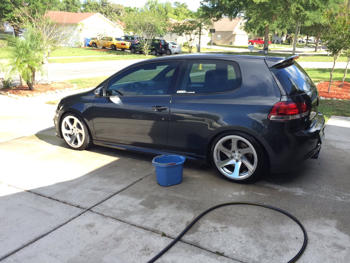 JDM4lf tweet picture