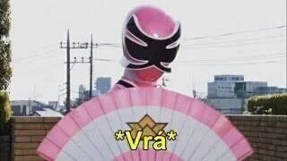 custodiojack's tweet photo. Para os haters que achou que DULCE MARIA NSL ON VEVO ia flopar https://t.co/QX2KbE4mej