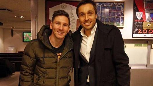 Clarin_deportes's tweet photo. Belasteguín, el argentino al que Cruyff llamó "el Messi del pádel" https://t.co/ibp147CK4L https://t.co/xCvjmkTx6X