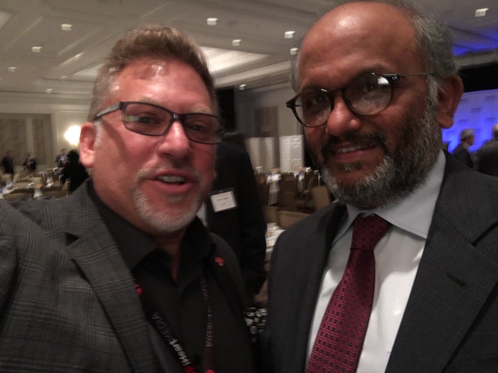 HappyPublisher's tweet image. With Shantanu Narayen, CMO of Adobe