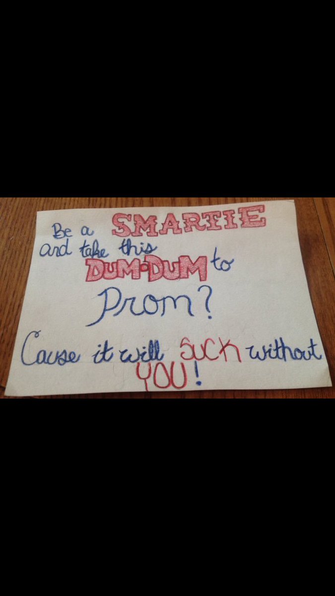 PompPromposals's tweet image. Ryan Kleros would've been a dum dum if he didn't say yes to @kcasivant !!