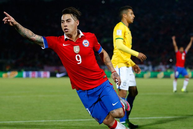 lacuarta's tweet photo. Eduardo Vargas: "Sampaoli es el técnico que más me ha motivado"   https://t.co/0UdkY7TjjA https://t.co/2OW2tj85t7