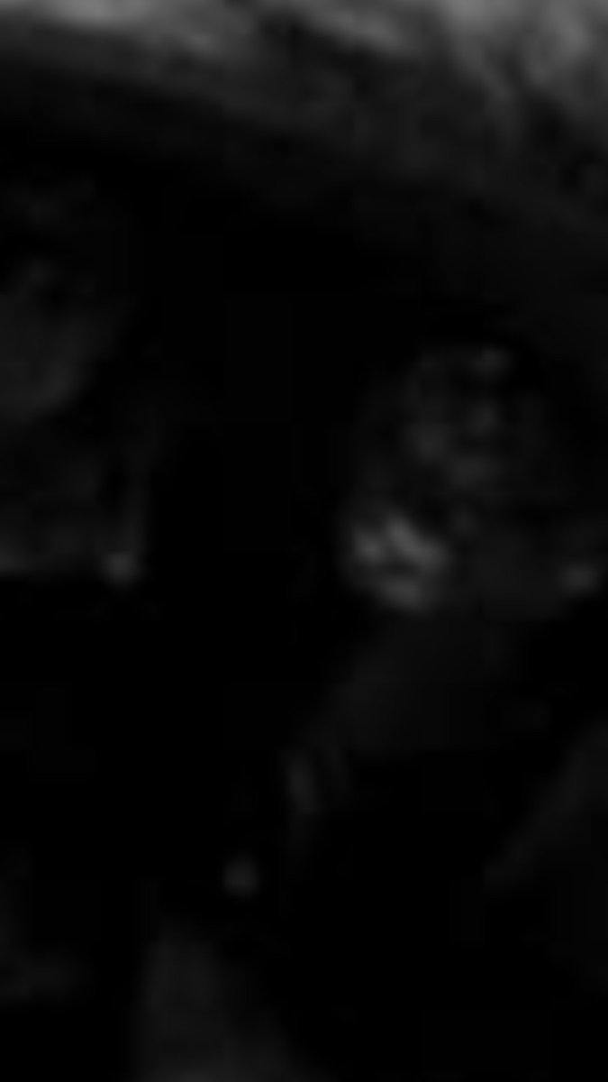 darinsets's tweet photo. When you're looking closely at @DarinOfficial's latest snap and see a ghost in his sunglasses 😱 #darinsets https://t.co/3nj9YwKGVs