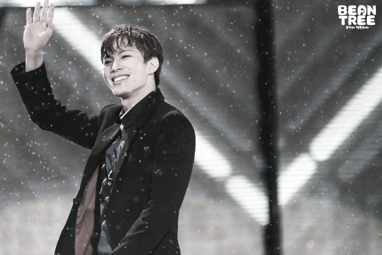 ChNyiGhUYAArvOe.jpg:orig