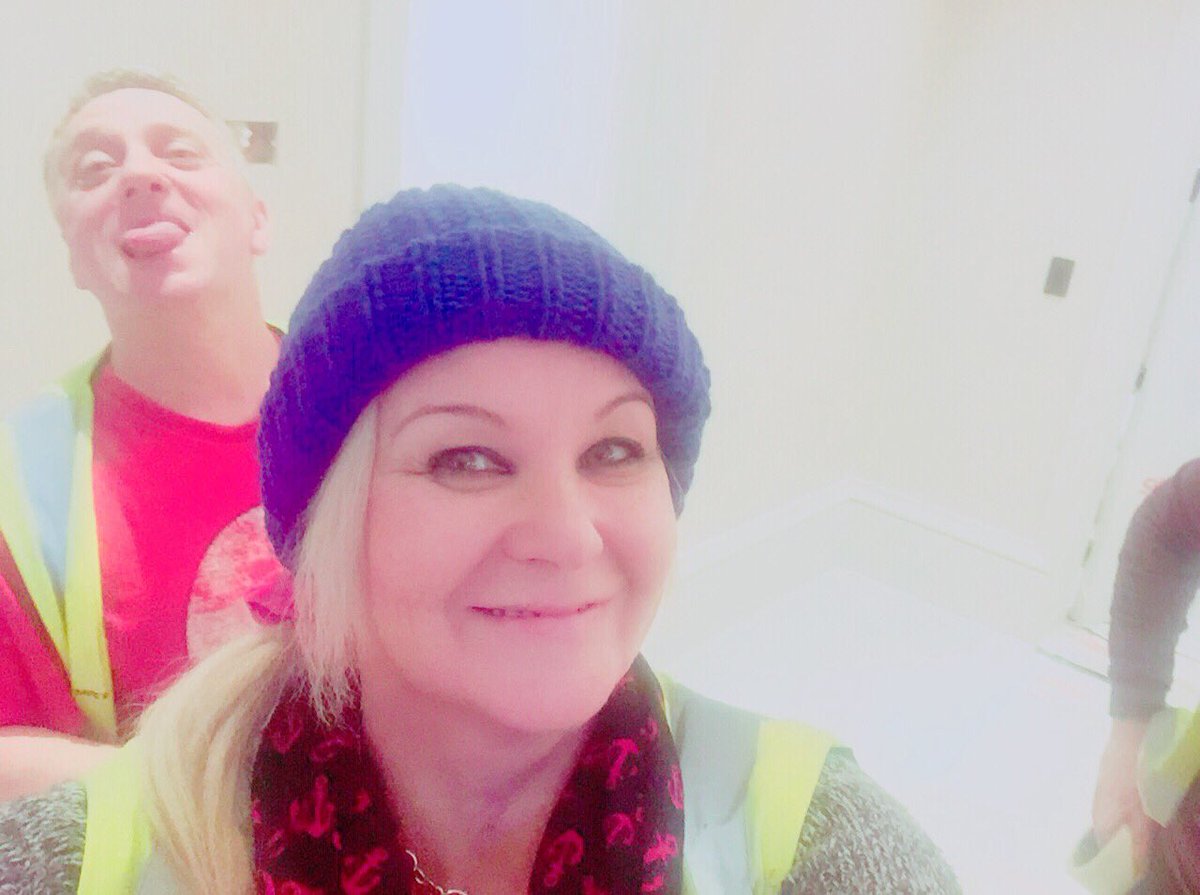 stoneconceptsuk's tweet photo. The things these stone masons do behind your back! Wishing you all a wonderful weekend, keep smiling! https://t.co/JvHBVyBuP8
