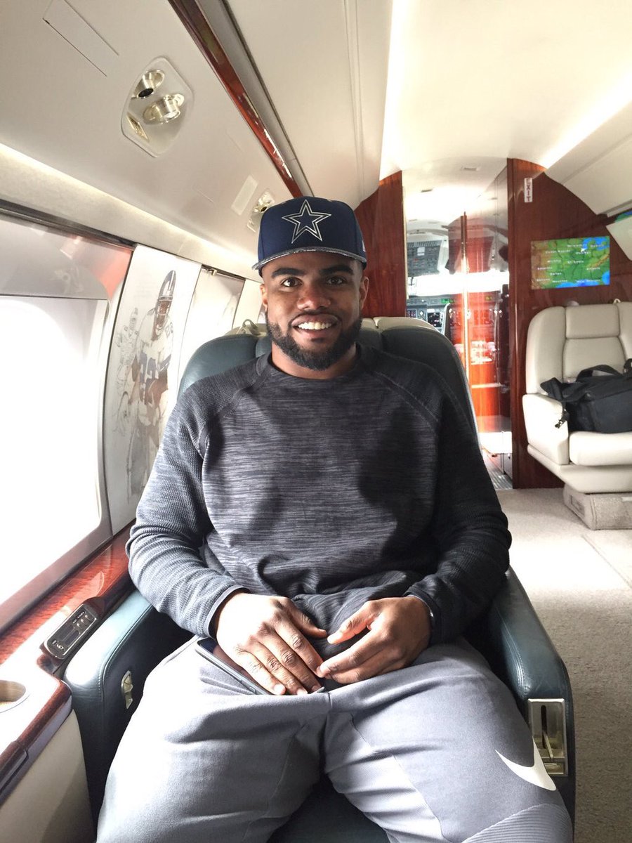 FakeSportsCentr's tweet image. The difference between being drafted by the cheap Eagles at #2 and being drafted by the moneybag Cowboys at #4.