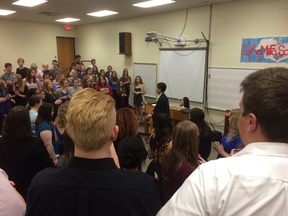 brentsnelson04's tweet photo. Mr. Westgard's college mentor with the UWRF concert choir performing with MHS students #moraschools #morachoirs https://t.co/83Qh7hqqhQ
