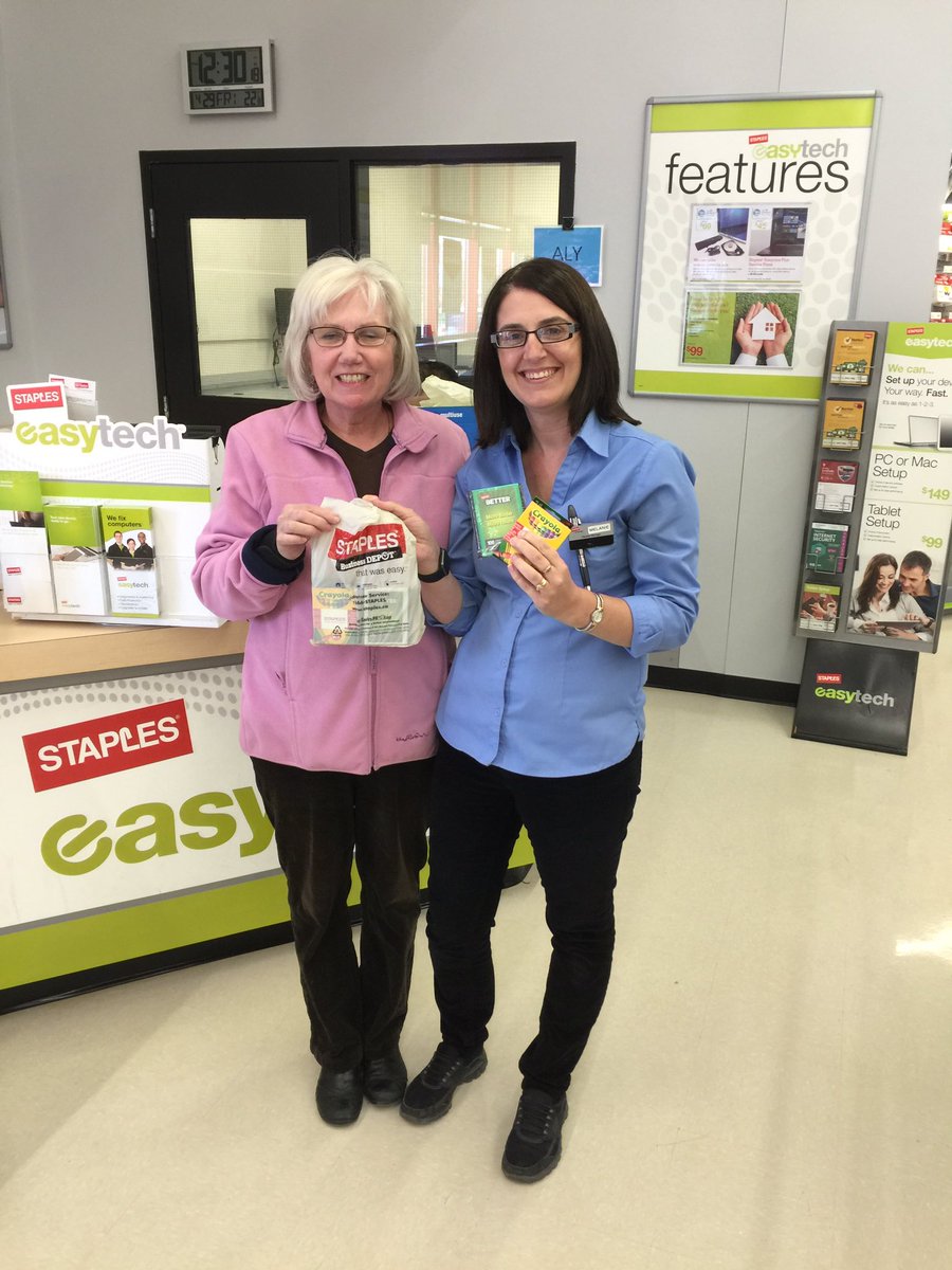 Melanie Delicato (@delicatomelanie) on Twitter photo Jan popped by to pick up some children's goodie bags for #Hike4Hospice this weekend <a href="/Hill_House_Hosp/">Hill House Hospice</a> <a href="/StaplesCanada/">Staples Canada</a> Jan popped by to pick up some children's goodie bags for #Hike4Hospice this weekend <a href="/Hill_House_Hosp/">Hill House Hospice</a> <a href="/StaplesCanada/">Staples Canada</a>