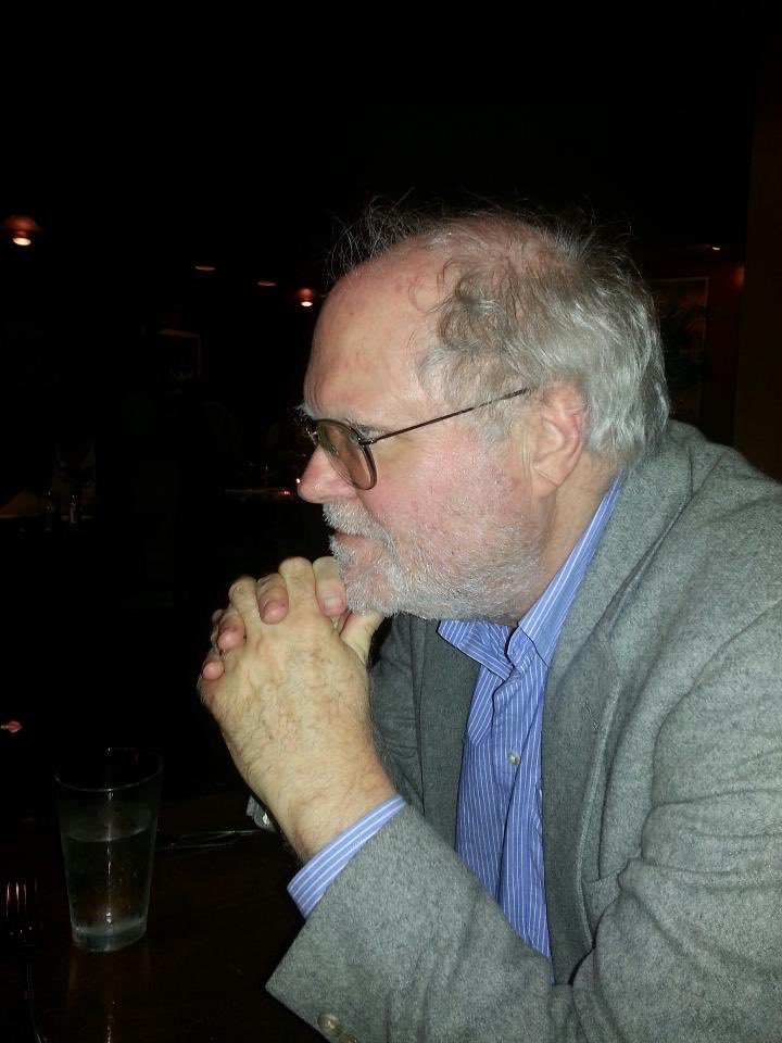 ASmilingAtheist's tweet photo. Who is this?   It's Bill Kreml, a presidential candidate!  The Green Party needs more love!#BillKreml2016 https://t.co/vqbfIuLlue