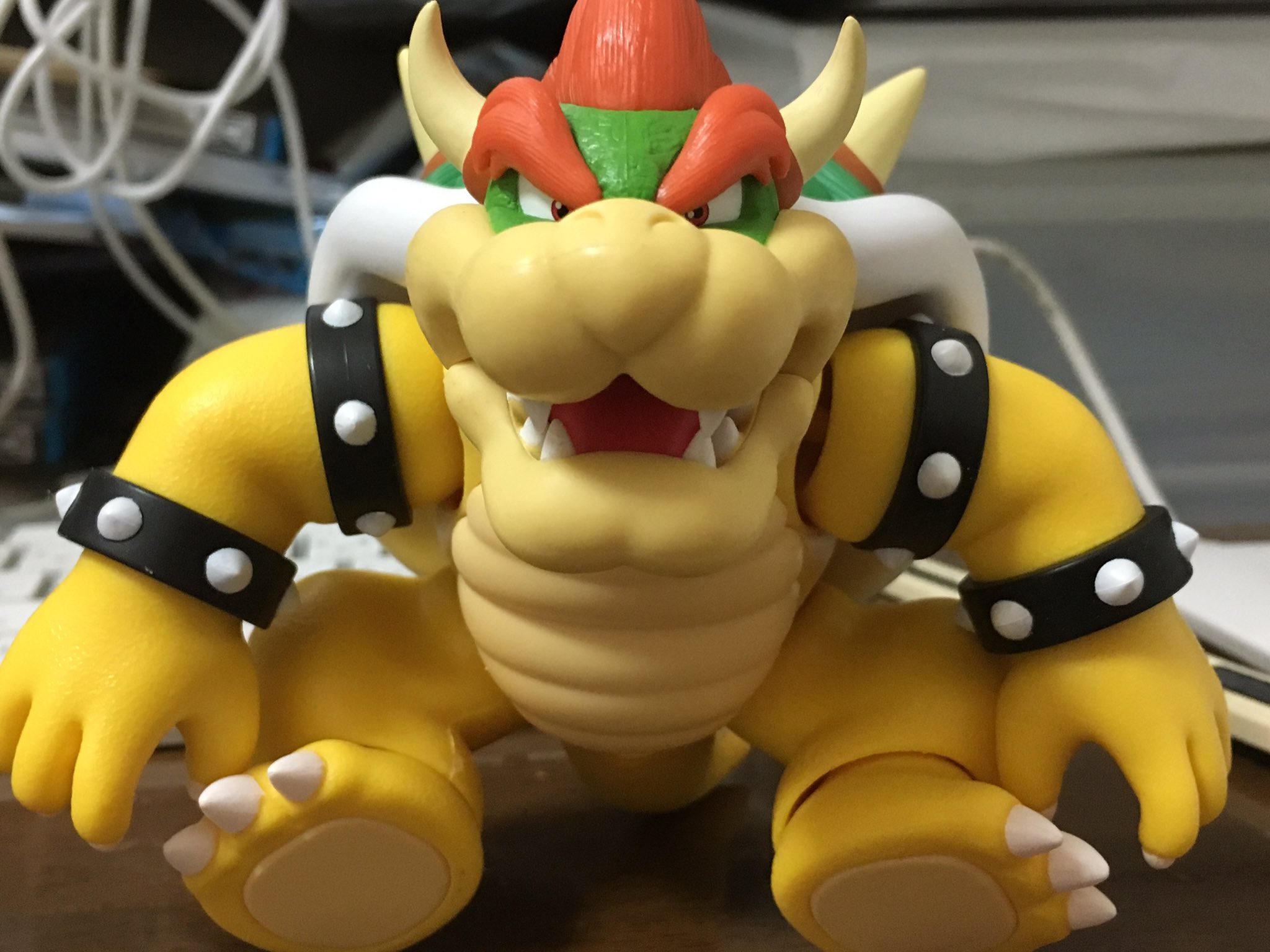 ワンタ口 フィギュアーツクッパさん なかなかイケメンであったよ サンプル写真で気になってた首も現物はそんなに違和感ないかなー T Co N9mv7jnkjv Twitter