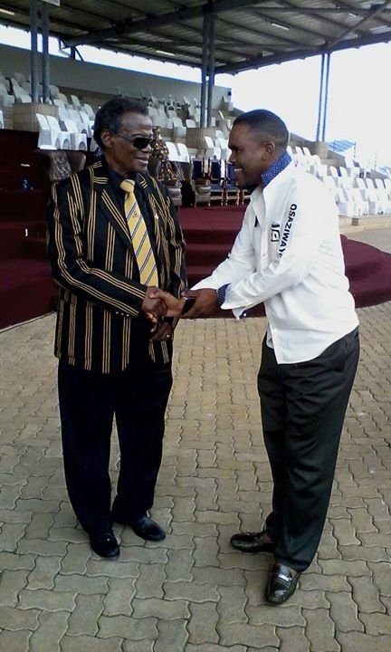 shengeshenge's tweet photo. @KwaBuyephethe kumnyama kubomvu ngohlezi ngithi Go DSD Go https://t.co/ovssZ8Oqnx
