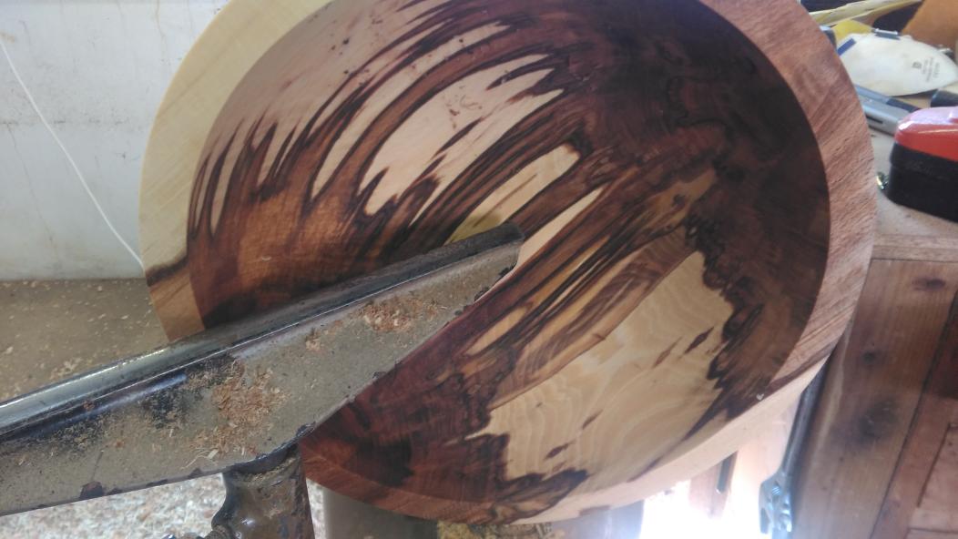 scwoodturner's tweet image. #stunnning piece of beech I turned today this tree had miripalas giganticas fungus certainly helped the colour.