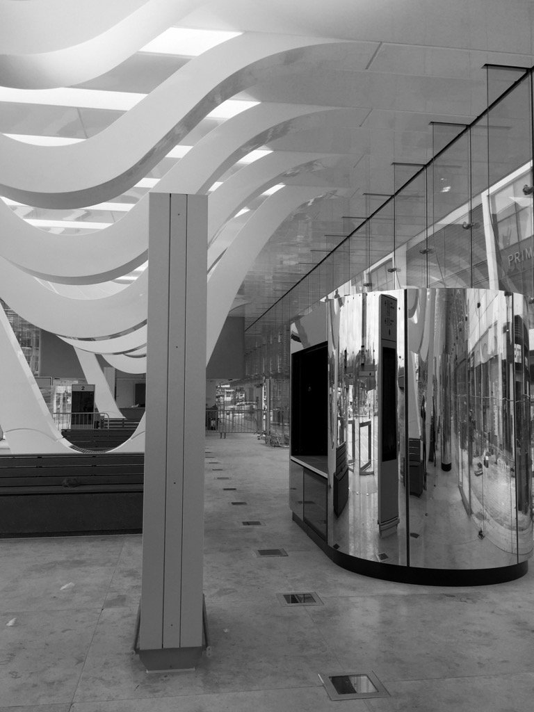 Capitalkiosk's tweet image. Mirrored finish on a kiosk in Blackburn bus station #Blackburn #coffeekiosk #architecture #capita