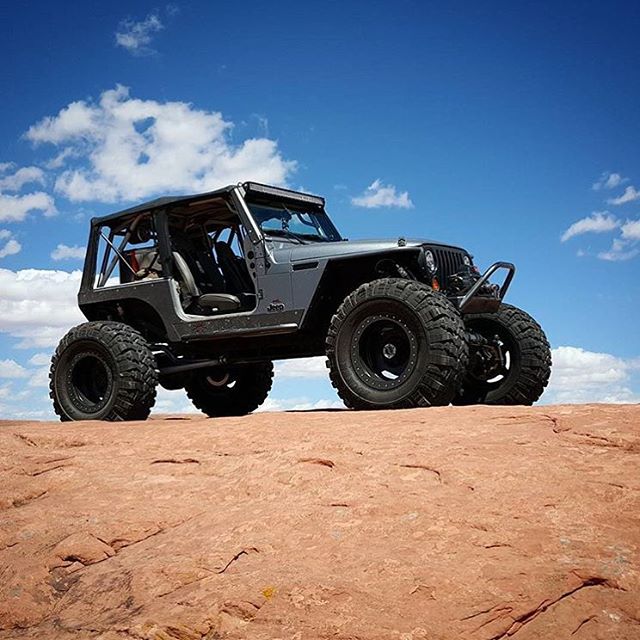 #jeep #Wrangler #Happy #Weekend <a href="/Jeep_Porn/">Jeep Porn</a> <a href="/JEEPWRANGLERS/">CammmG</a> <a href="/THEJeepMafia/">The Jeep Mafia</a> @jeepaustralia @jeepguy423 @jeeplee68