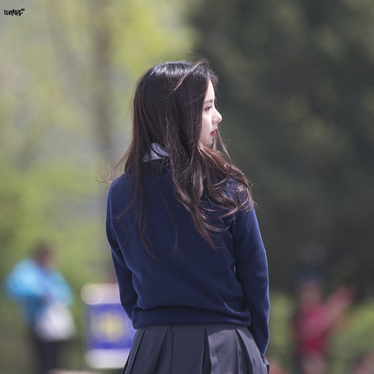 GFRDindonesia's tweet photo. [HQ] 160428 GFRIEND #EUNHA at Gyeonggi Metro Sports Festival cr. dmcc0928 https://t.co/bQi9xsCrhf