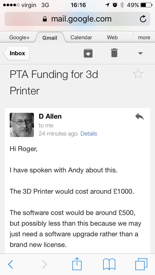 delreeceboy's tweet photo. Can't believe Mr Allen just emailed me instead of Mr Howarth about his new printer 😂😂😂 https://t.co/jyOjJgAZ0Z