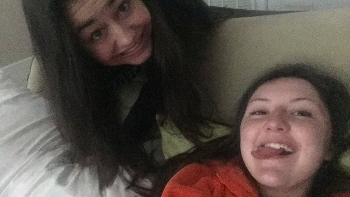 anna_mccall137's tweet photo. Happy Birthday Shelby!! Love ya babes😊 https://t.co/xb1GRTAChx