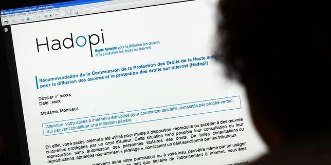 pixelsfr's tweet photo. Les députés votent la suppression de la Hadopi pour 2022 https://t.co/Oj7CbfOqIV https://t.co/tJgAbCmKzF
