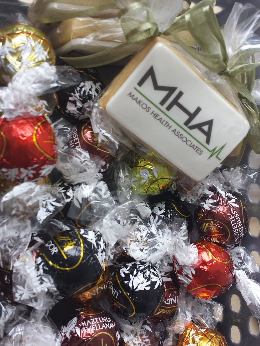 CDLawyers's tweet photo. Post #ABSPRING glow.. Soma Medical Assessments @enstromerica cookies @theriaultdana  #loveoursponsors https://t.co/c2s1lfSuOO