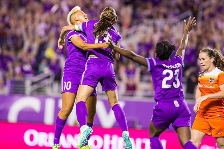 ORLPrideFans's tweet photo. Friday vibes ✌🏻️ #WelcomeToROARlando https://t.co/WEqWuvumjT