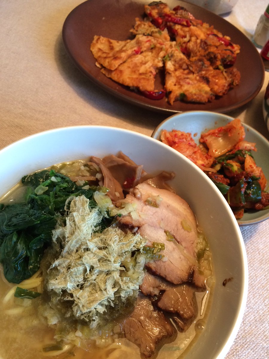 ry_kitchen's tweet photo. There was ramen AND savory pancakes and kimchi. #latergram https://t.co/bPmMti2HY1