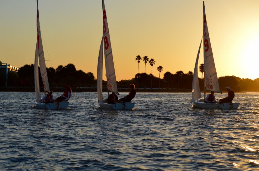 BadgerHerald's tweet photo. .@WiscoSailing completes treble, continues streak that predates memory  
https://t.co/L48UPbrNFv https://t.co/n6mpT92t2o